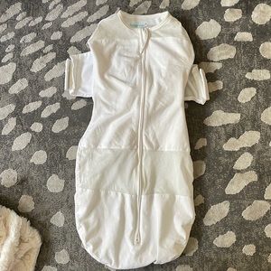 Happiest Baby Snoo swaddle